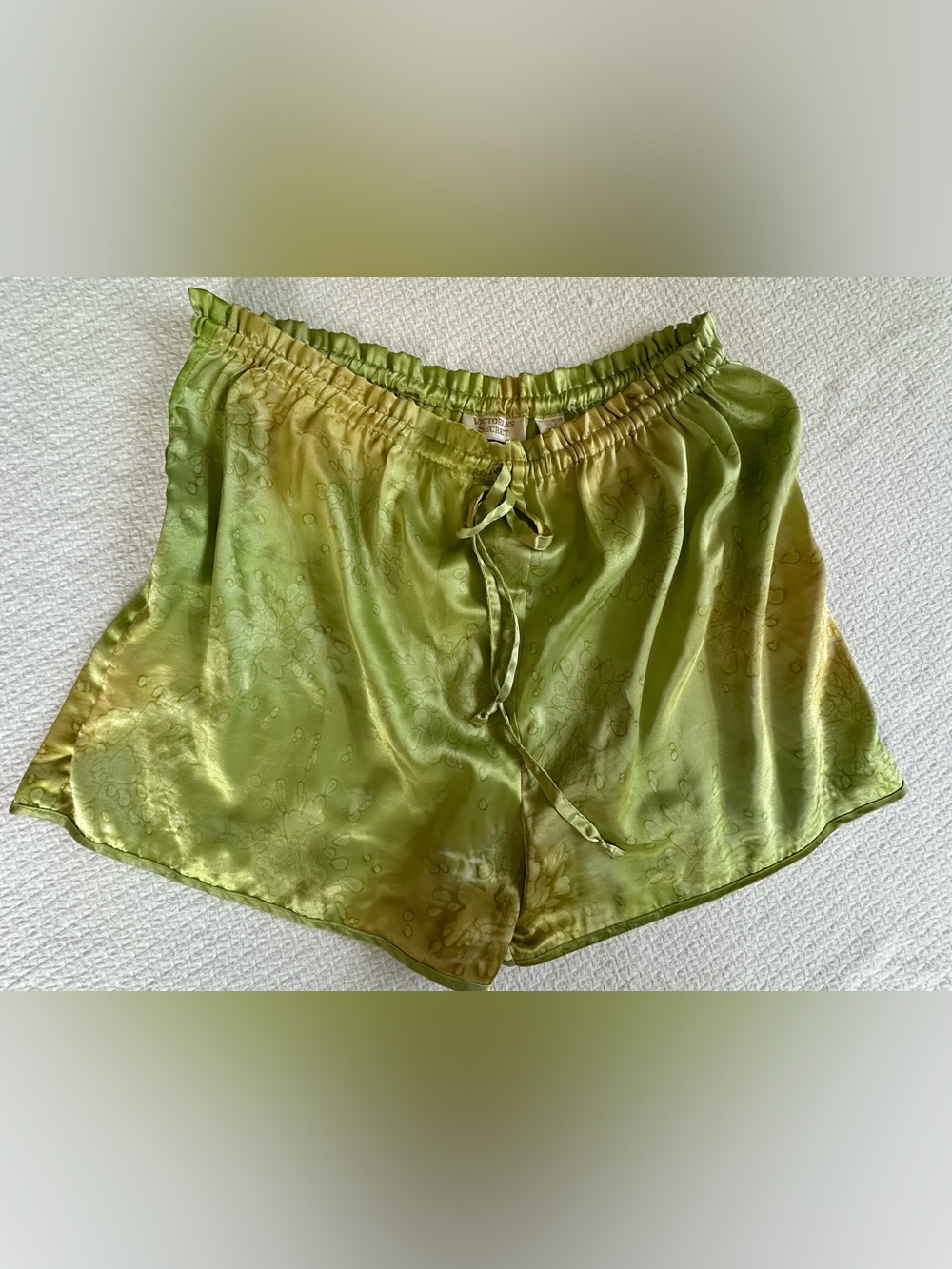 Vintage Green Satin Sleep Shorts - Size M